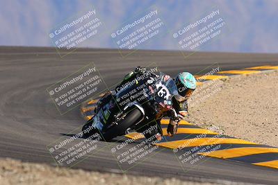 media/Oct-29-2022-CVMA (Sat) [[14c0aa3b66]]/Race 4 500 Supersport-350 Supersport/